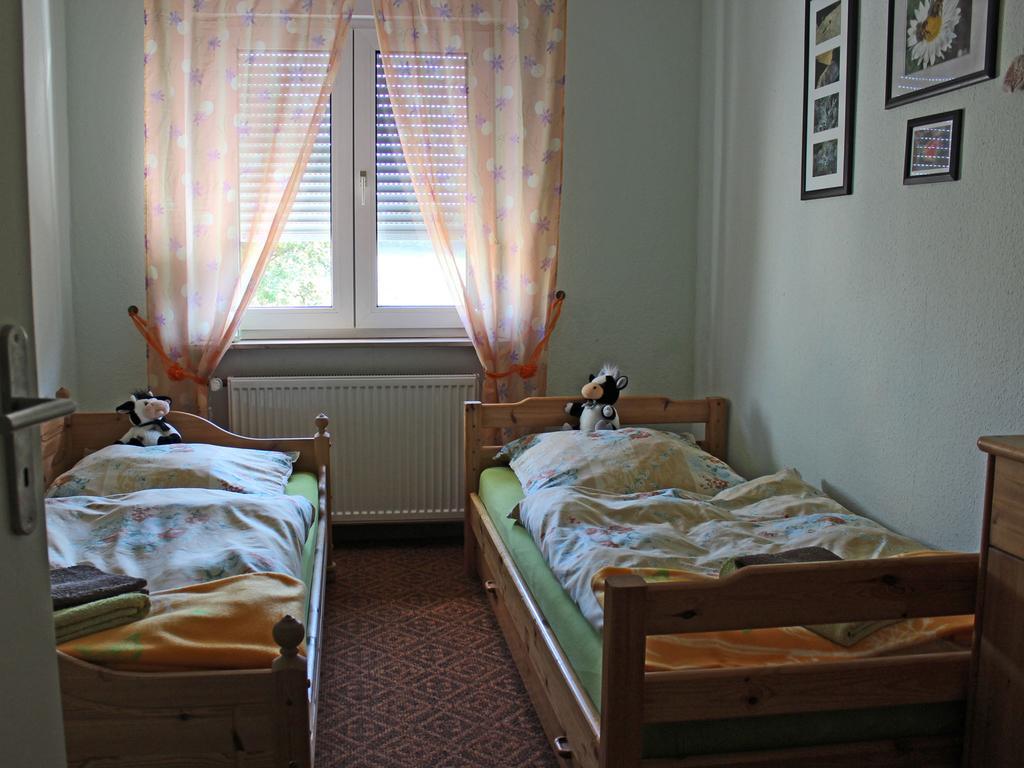 Re-Kreation Apartment Hallschlag Ruang foto